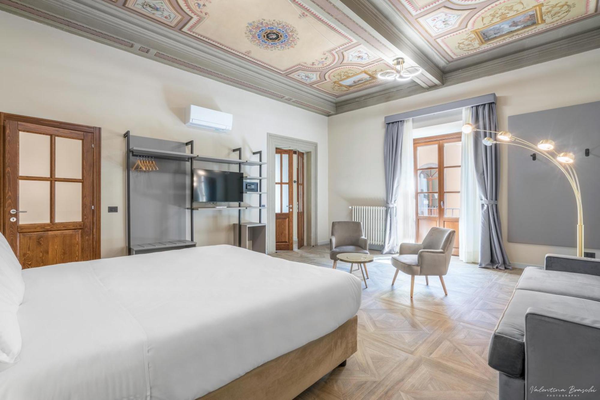 Hotel Adamas ฟลอเรนซ์ ภายนอก รูปภาพ